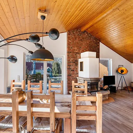 Fh Romantik Mit Bootsliegeplatz Holiday home Zislow